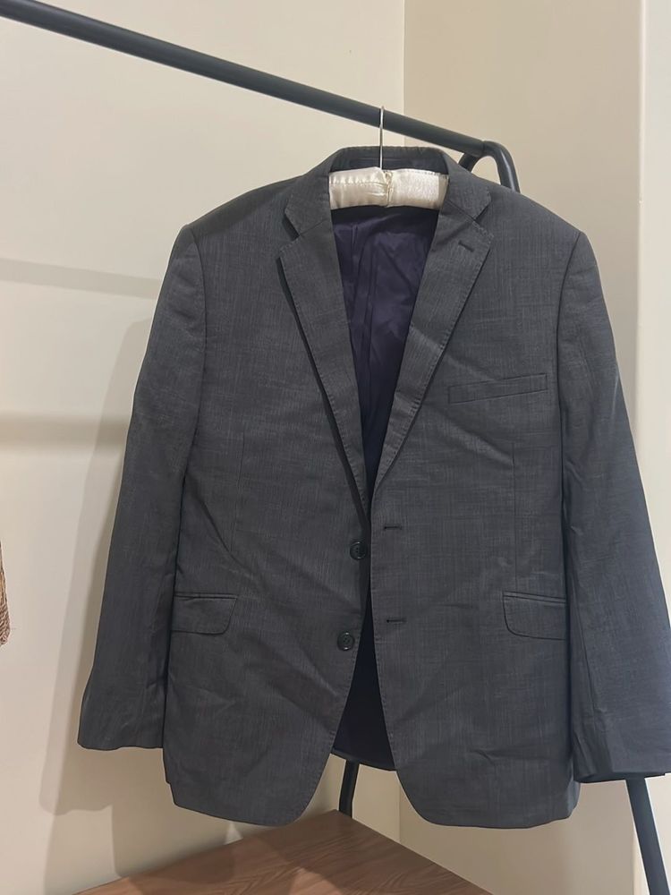Men's Charcoal Grey Blazer- Padded shoulder