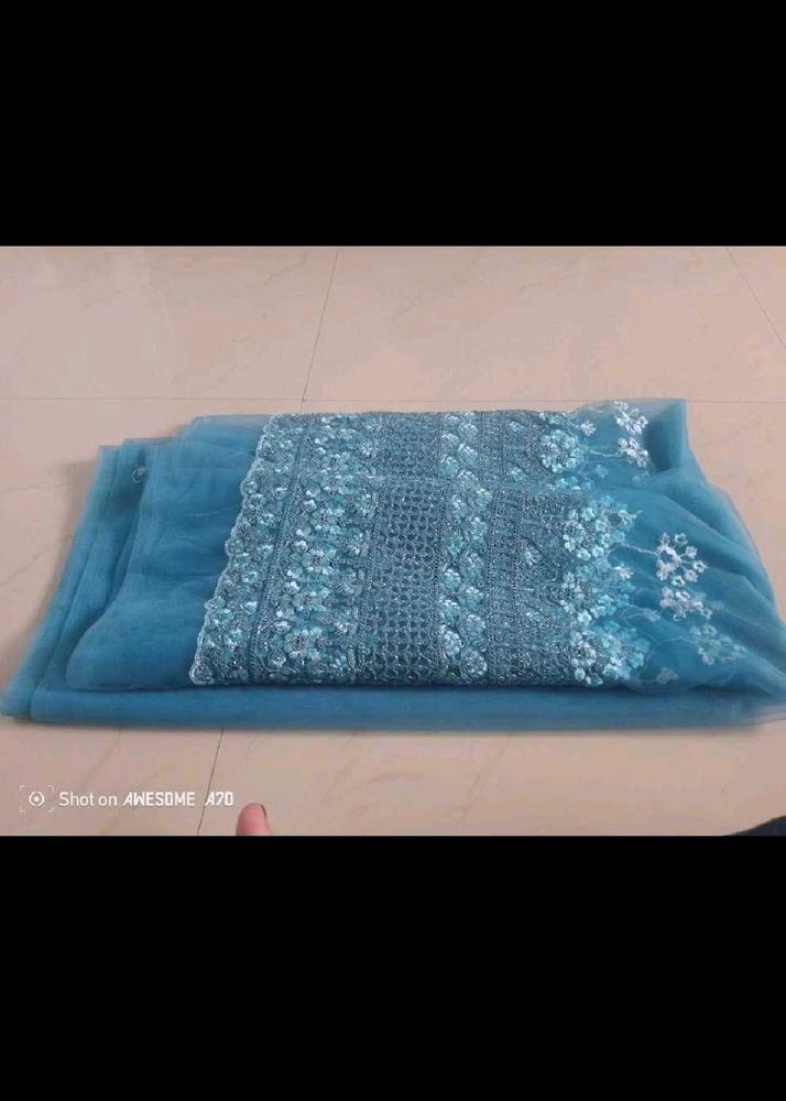 5 mtr Blue Net Saree with earing 🥰🥰 free