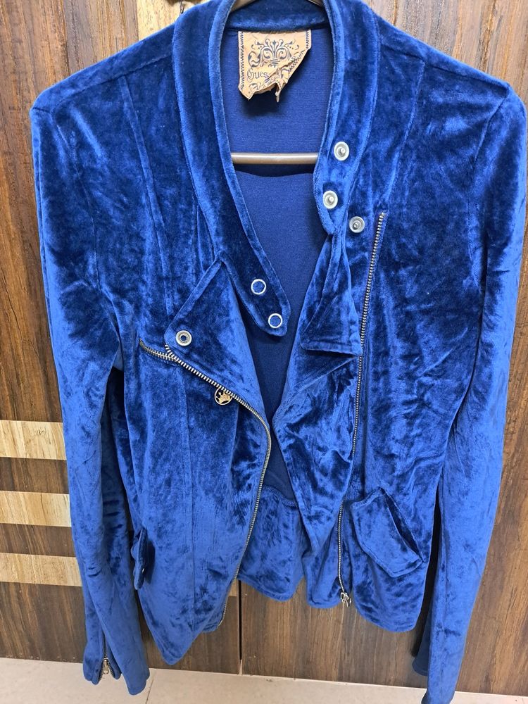 Gorgeous GUESS brand Jacket For Women. Royal Blue