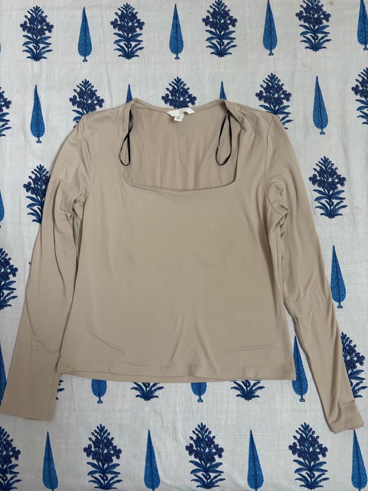 H&amp;M Women's Beige Long Sleeve Top