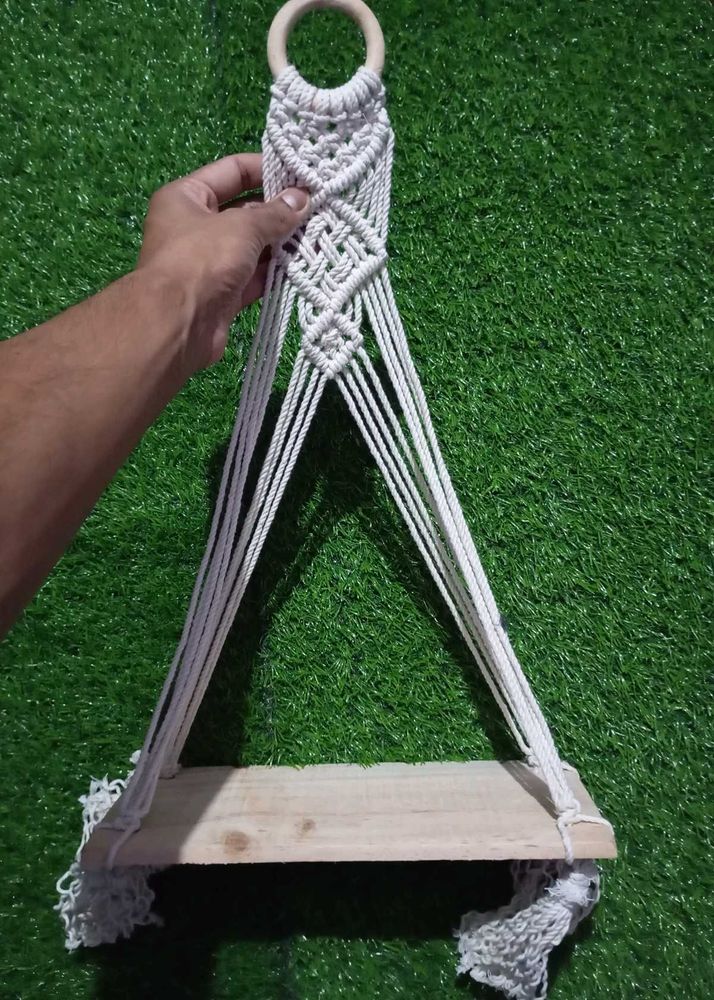 Wooden Wall Hanging Fix Rate