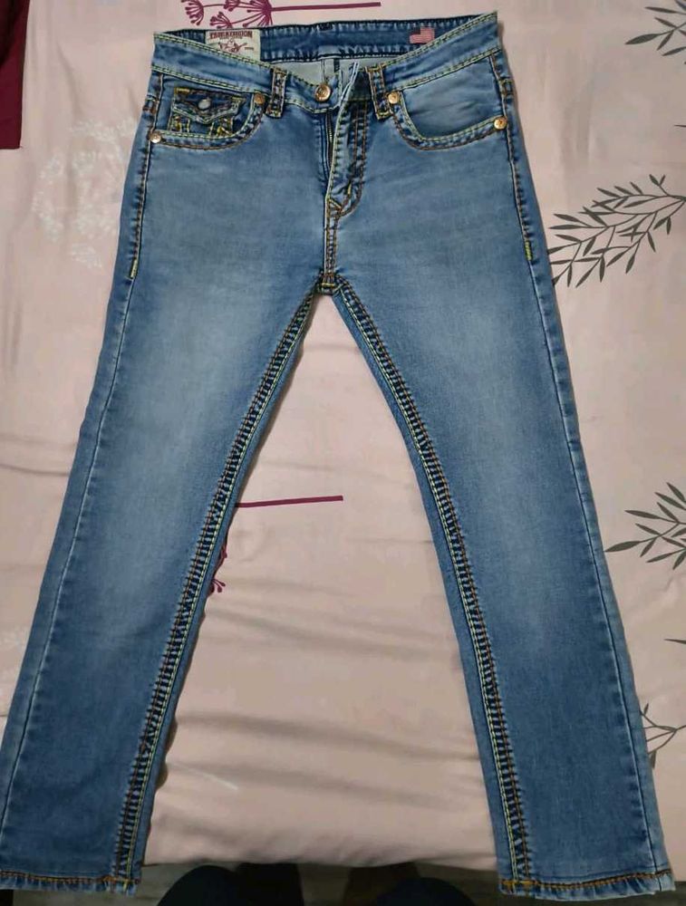 TRUE RELIGION Stylish Blue Denim Jeans