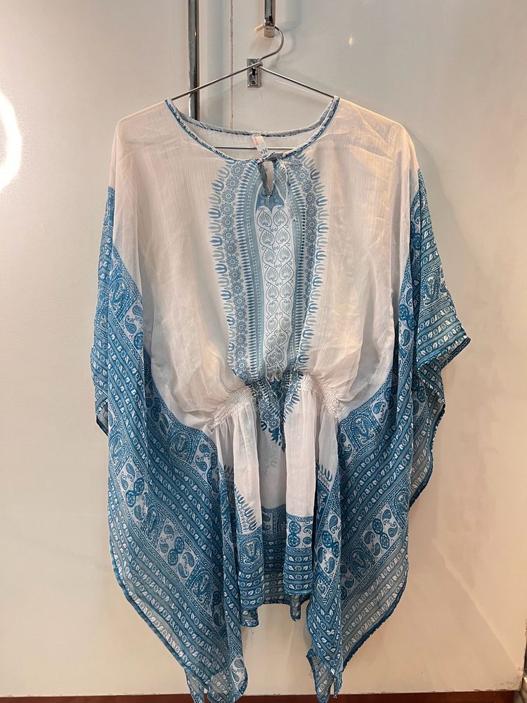 White &amp; Blue Kaftan 💙🤍