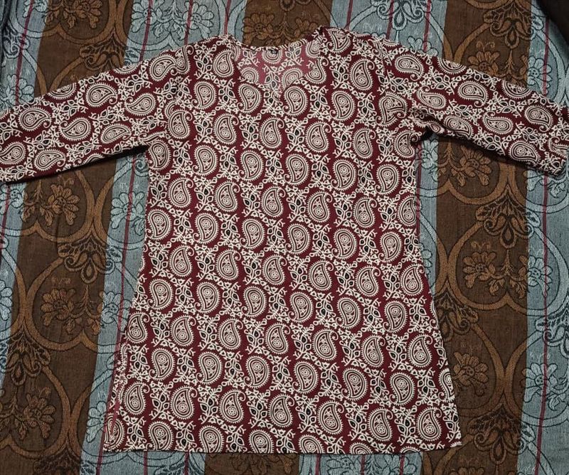 Maroon Paisley Print Kurta