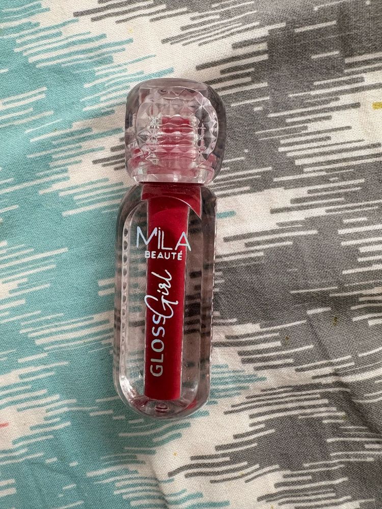 MILA BEAUTE GLOSS GIRL
