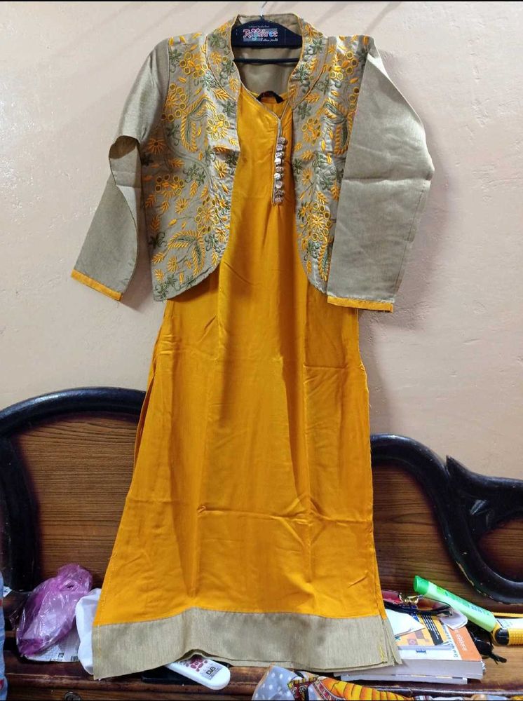 Mustard Yellow Kurti with leggie