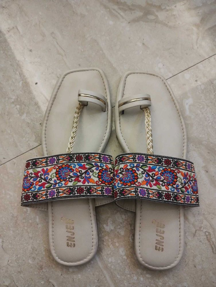 Embroidered Kolhapuri style Flat Sandals