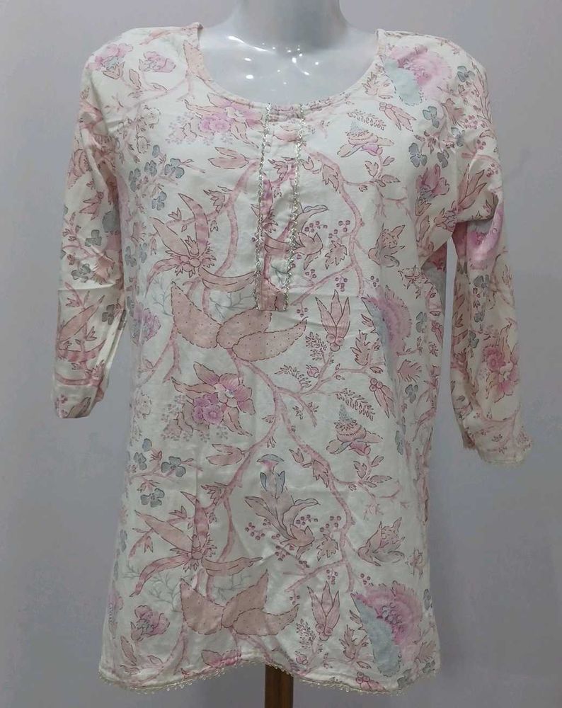 Floral Print 3/4 Sleeve Kurti