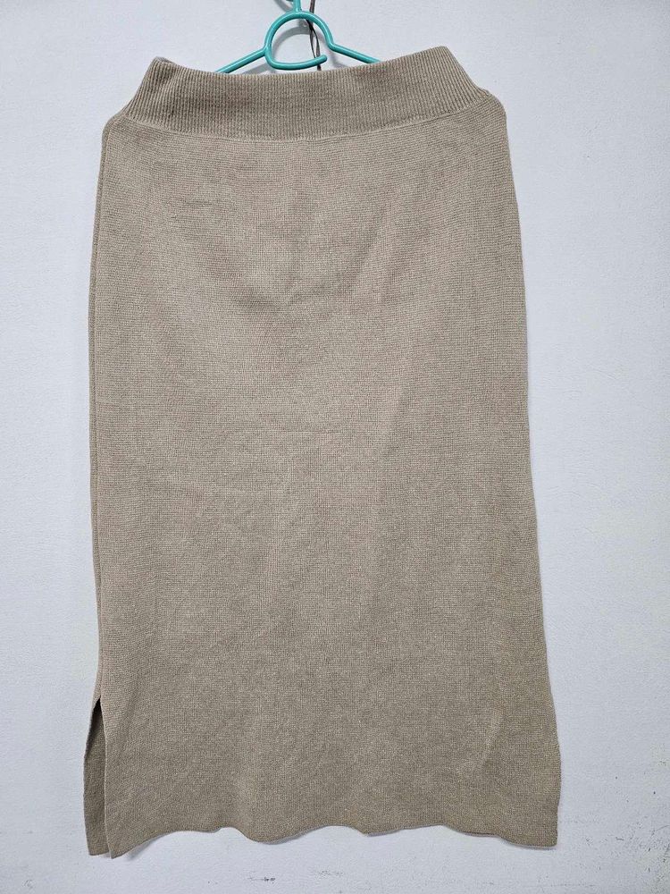 Beige Knit Midi Skirt
