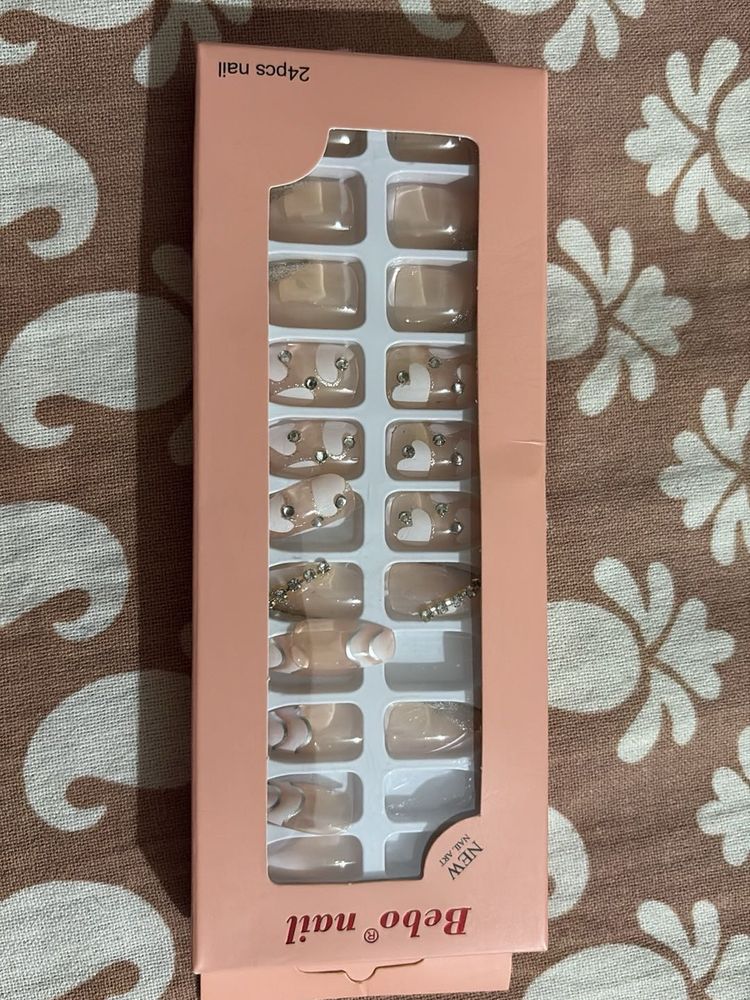 Bebo Nail French Tip Press On Nails