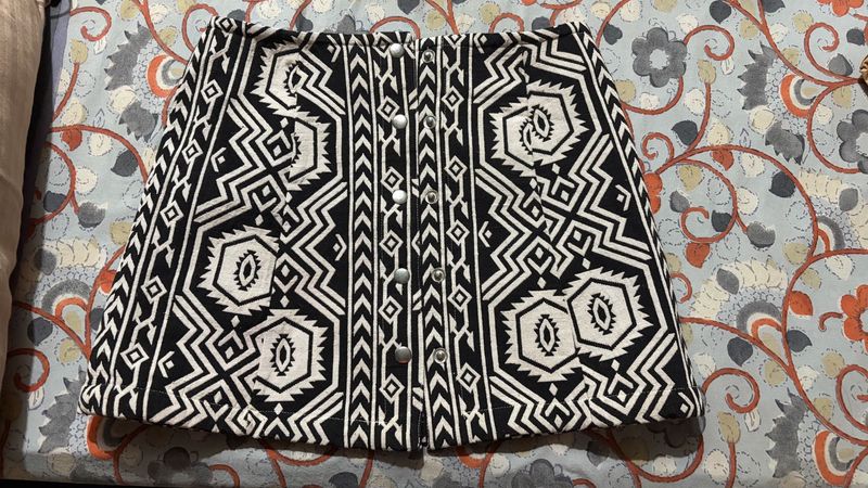 Geometric Print Mini Skirt