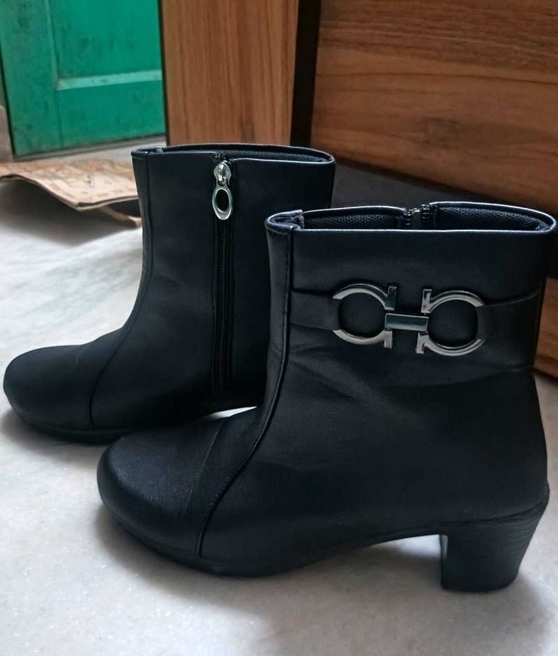 Stylish Black Ankle Boots