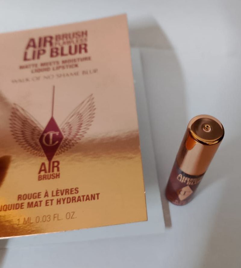 Charlotte Tilbury Air Brush Lip Blur