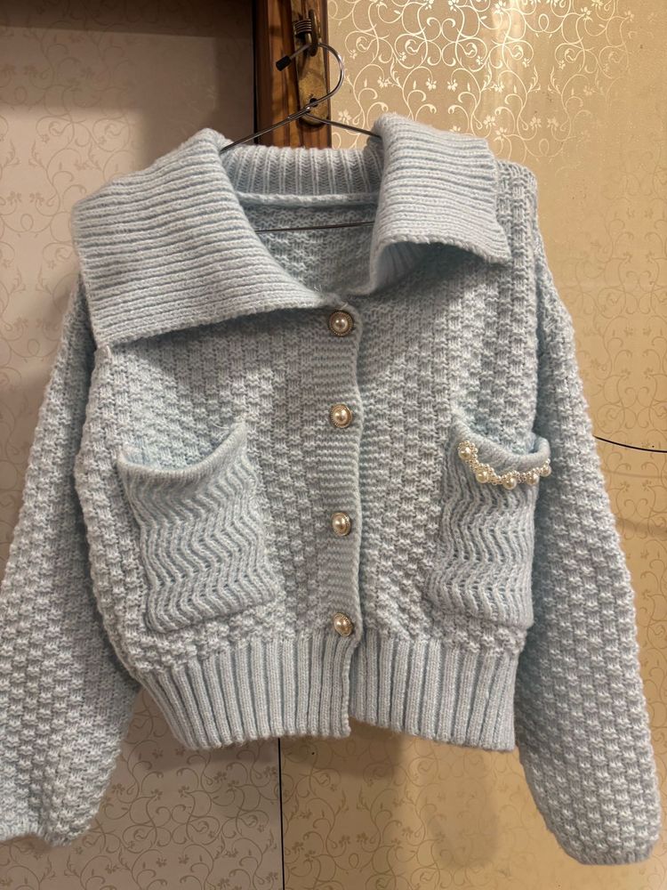 Light Blue Knit Cardigan with Pearls