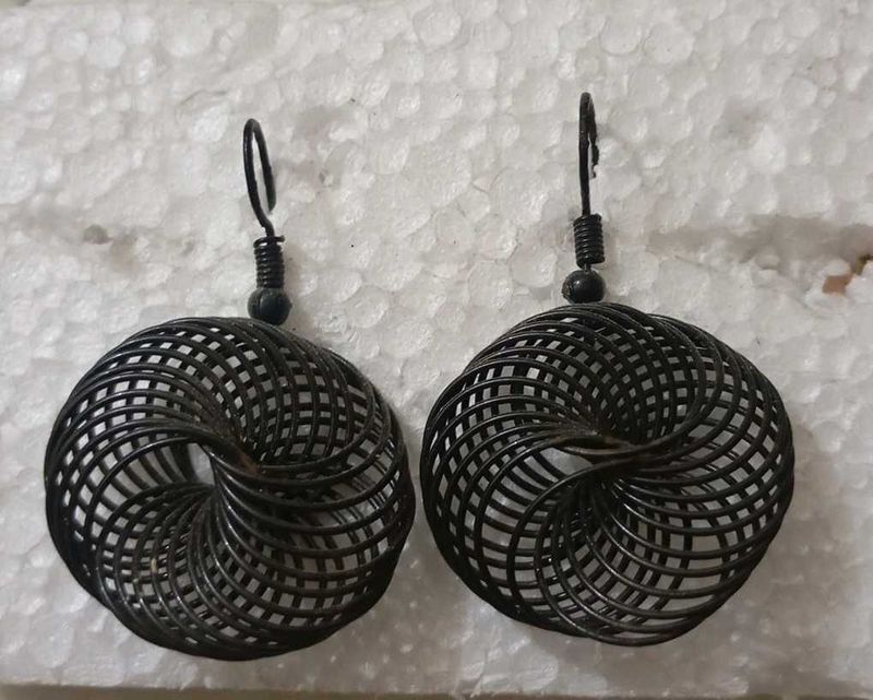 Unique Wire Swirl Earrings