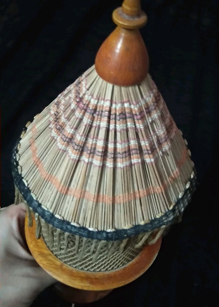 Wood Lamp