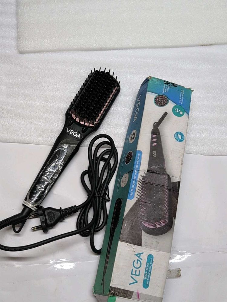 VEGA Black Shine Hair Straightening Brush