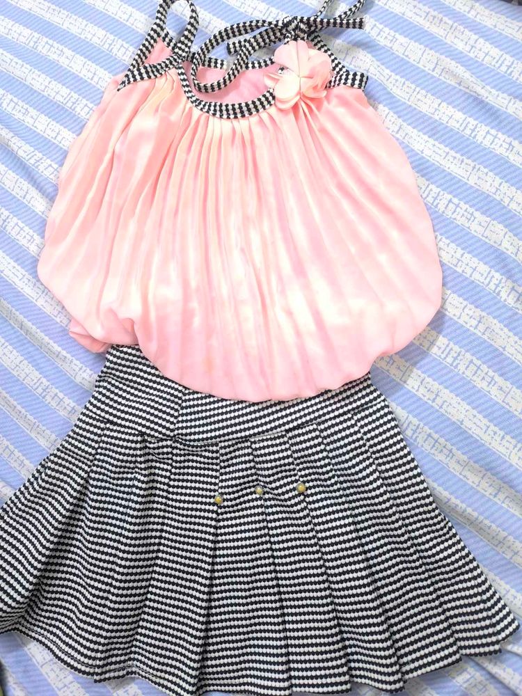Girls' Pink Top &amp; Skirt Set