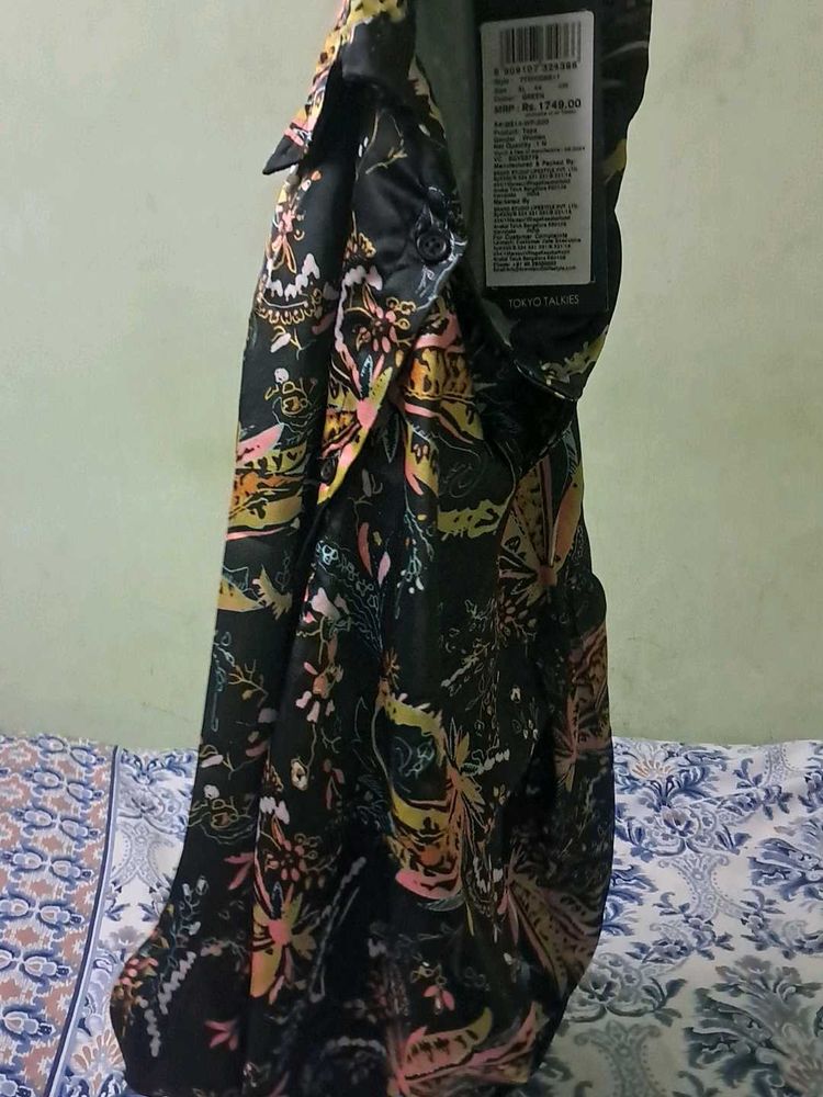 Brand: Tokyo TalkiesProduct: Women's TopColour: Gr
