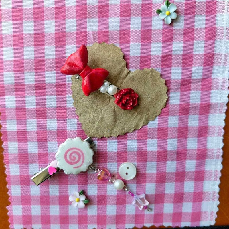 PRICE DROP 🎀 Kawaii Hair Clips 🍥