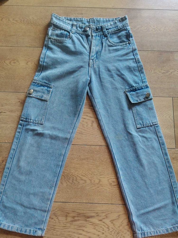 Light Wash Cargo Jeans