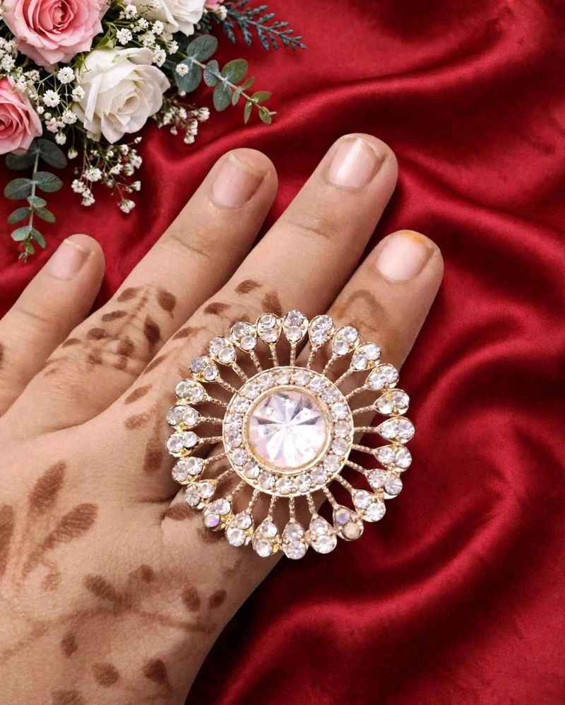 💖 Big Diamond Sunburst Ring - Cocktail Party Rin