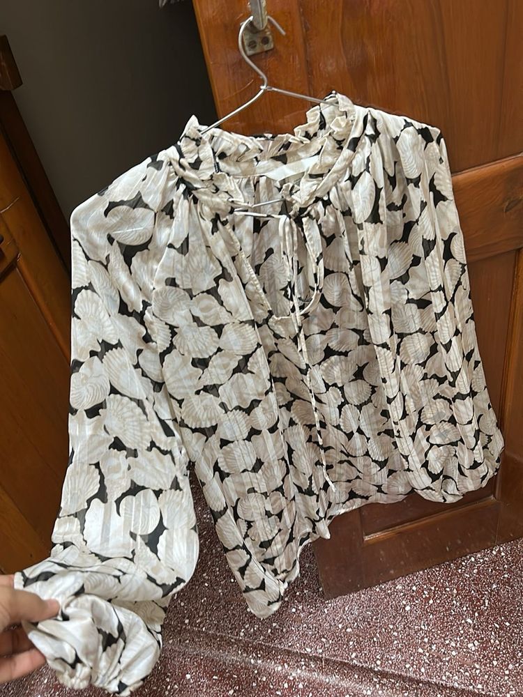 H&amp;M Blouse