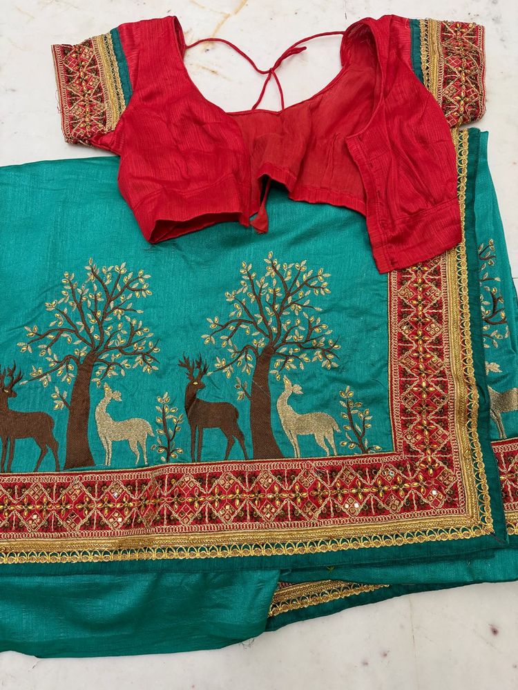 partywear Beautiful Teal Saree with Deer Motif