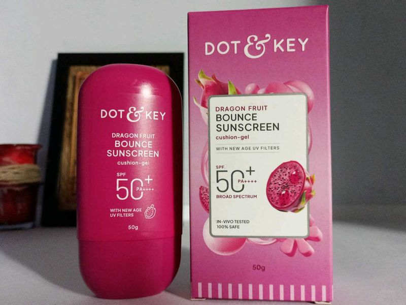 Dot &amp; Key Dragon Fruit Bounce Sunscreen SPF 50+
