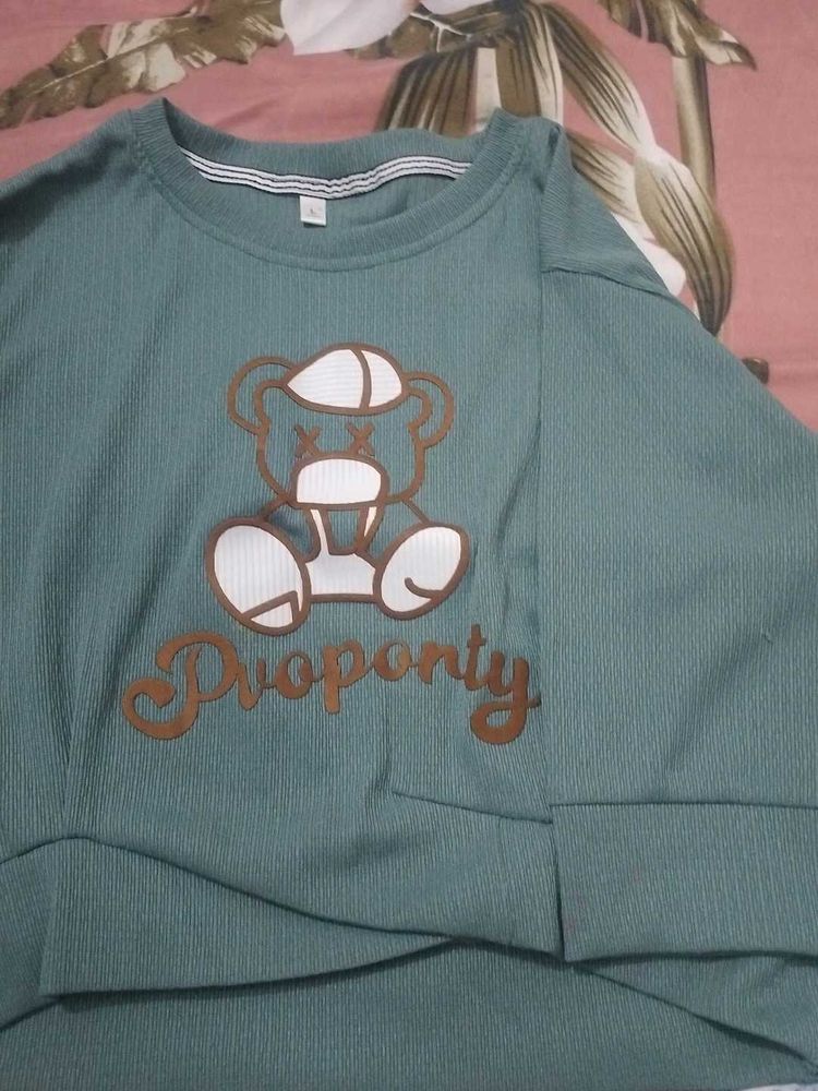 Cute Bear Graphic Sweatshirt