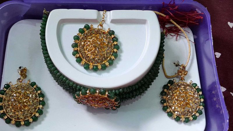 Stunning Emerald Green &amp; Gold Jewelry Set