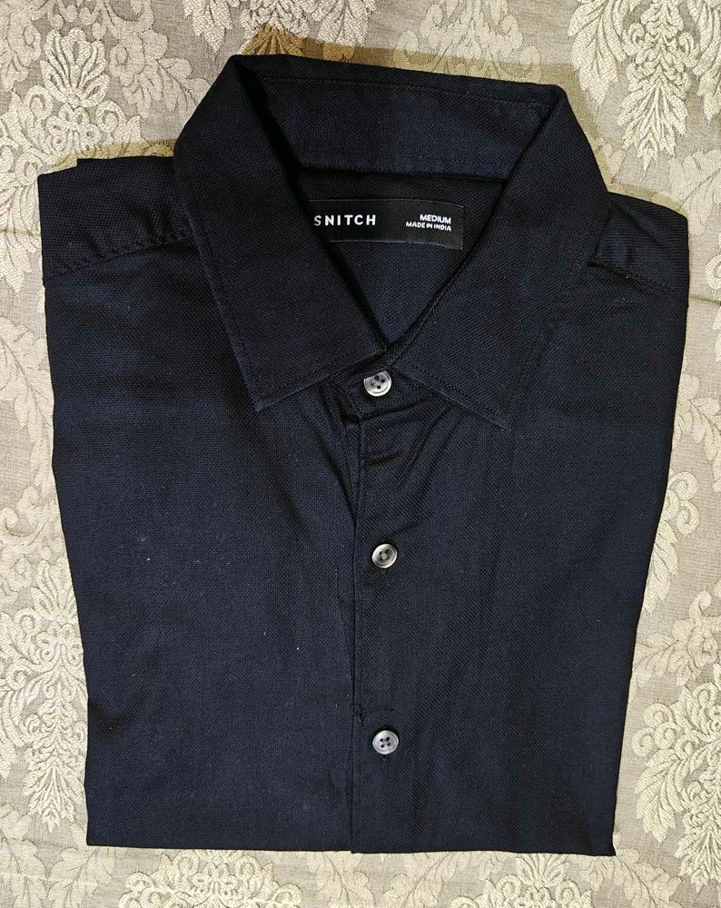 Snitch Men's Black Casual Shirt (Medium)
