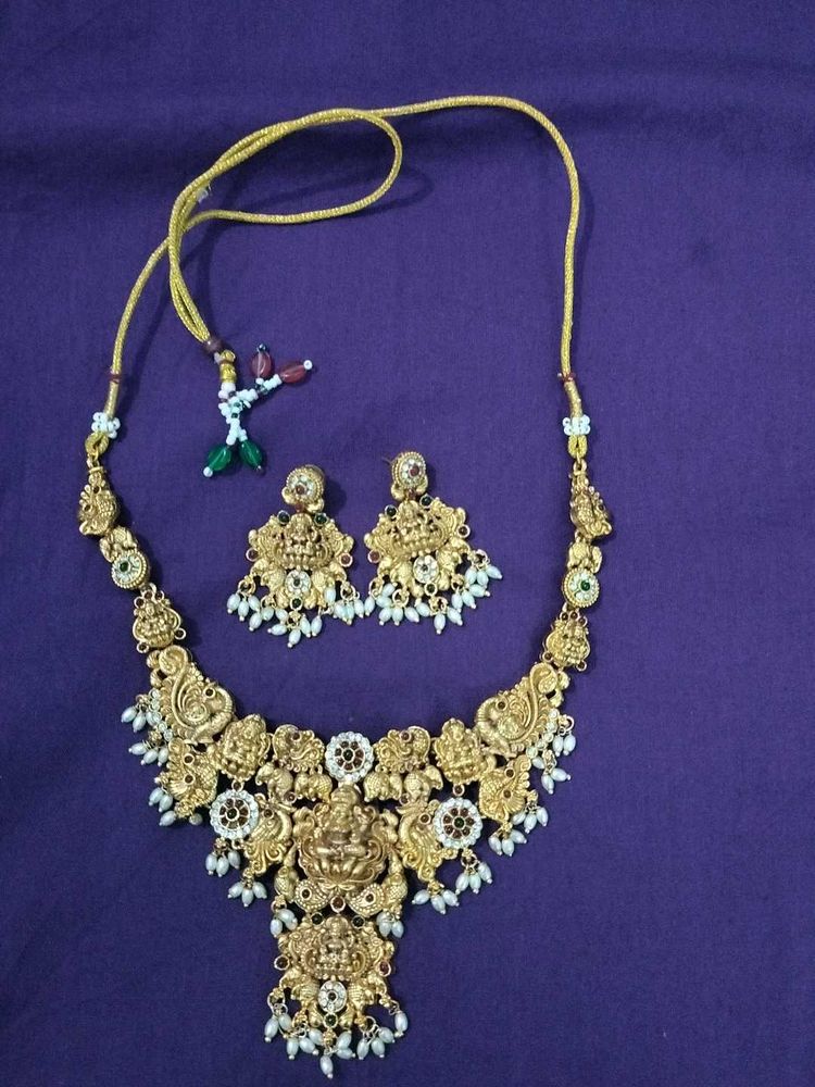 Exquisite Gold-Plated Necklace set 🤩