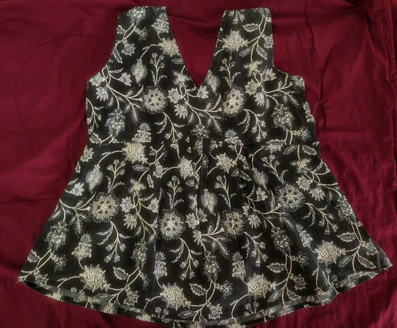 Floral Print mini Kurti