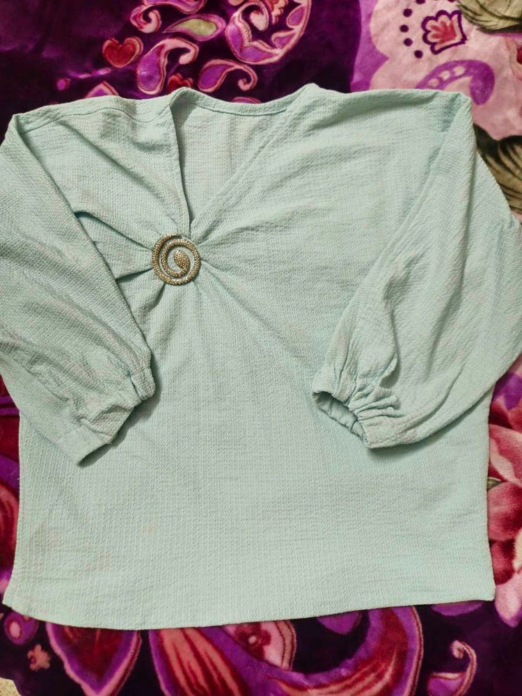 stylish Top 🩵