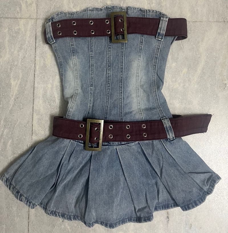 SALE❗️ y2k vintage denim belted mini dress🤩