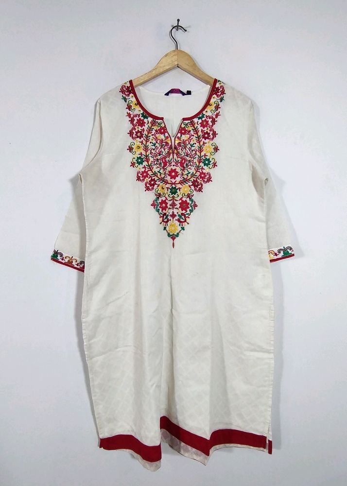 Off White Embroidered Kurta (Women's)
