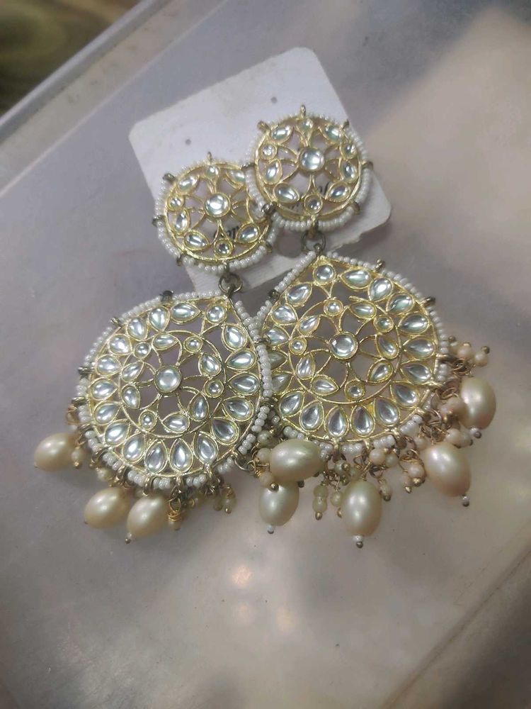 Elegant Gold &amp; Pearl Drop Earrings
