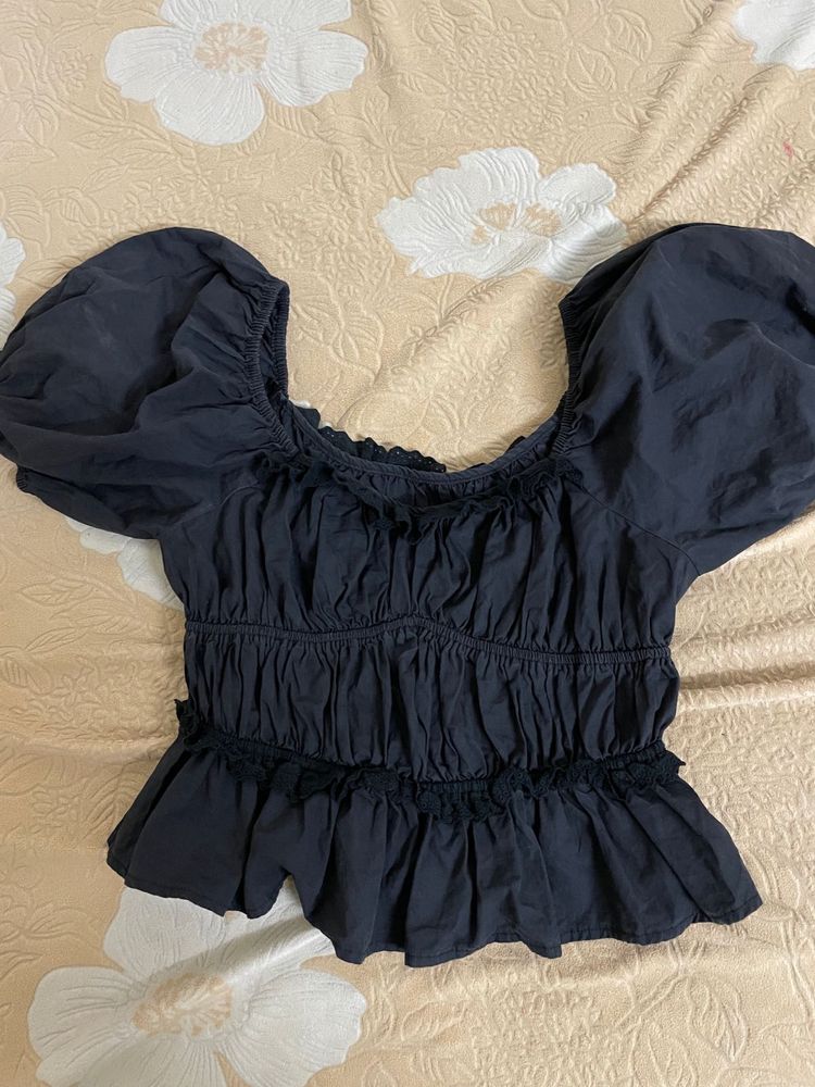 puffy Pinteresy top