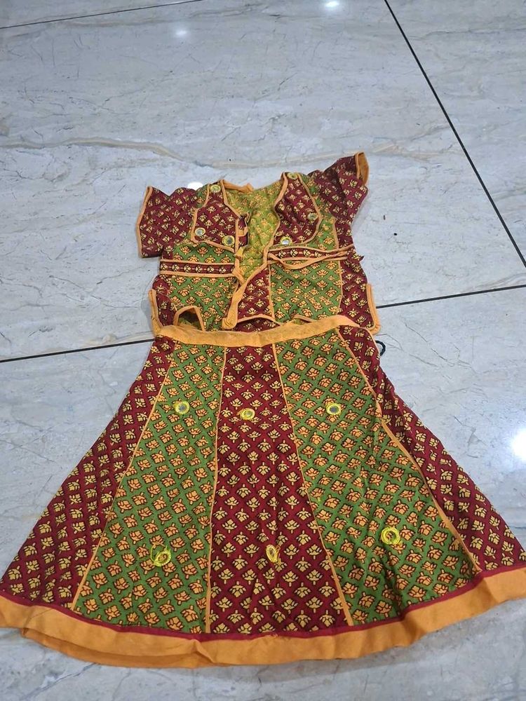 Girls Traditional Lehenga Choli Set