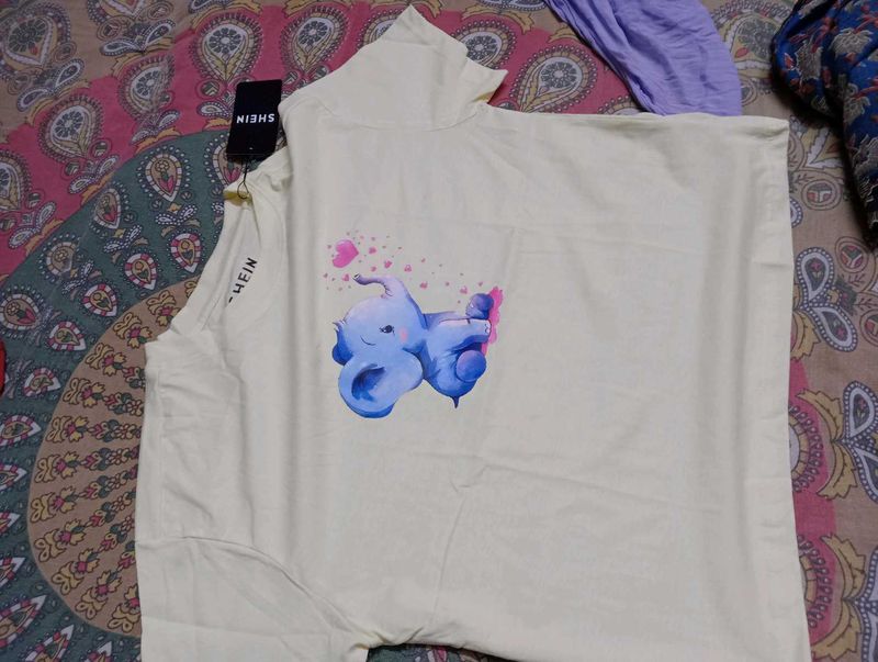Cute Elephant Graphic T-Shirt(s size)