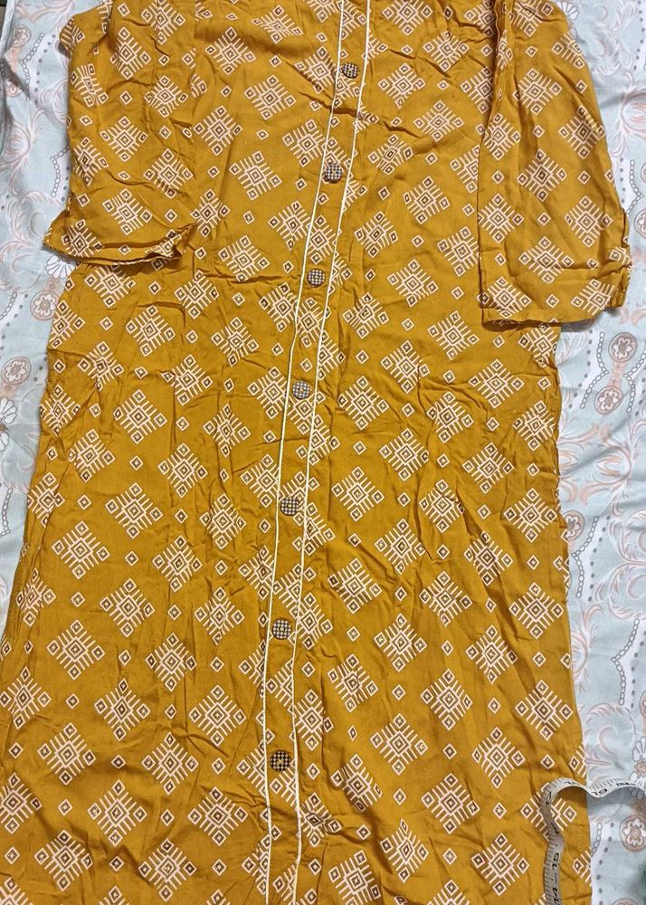 Stylish Yellow Printed Kurta