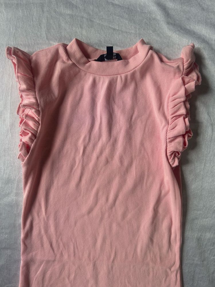 Cute Pink Ruffle Sleeve dress