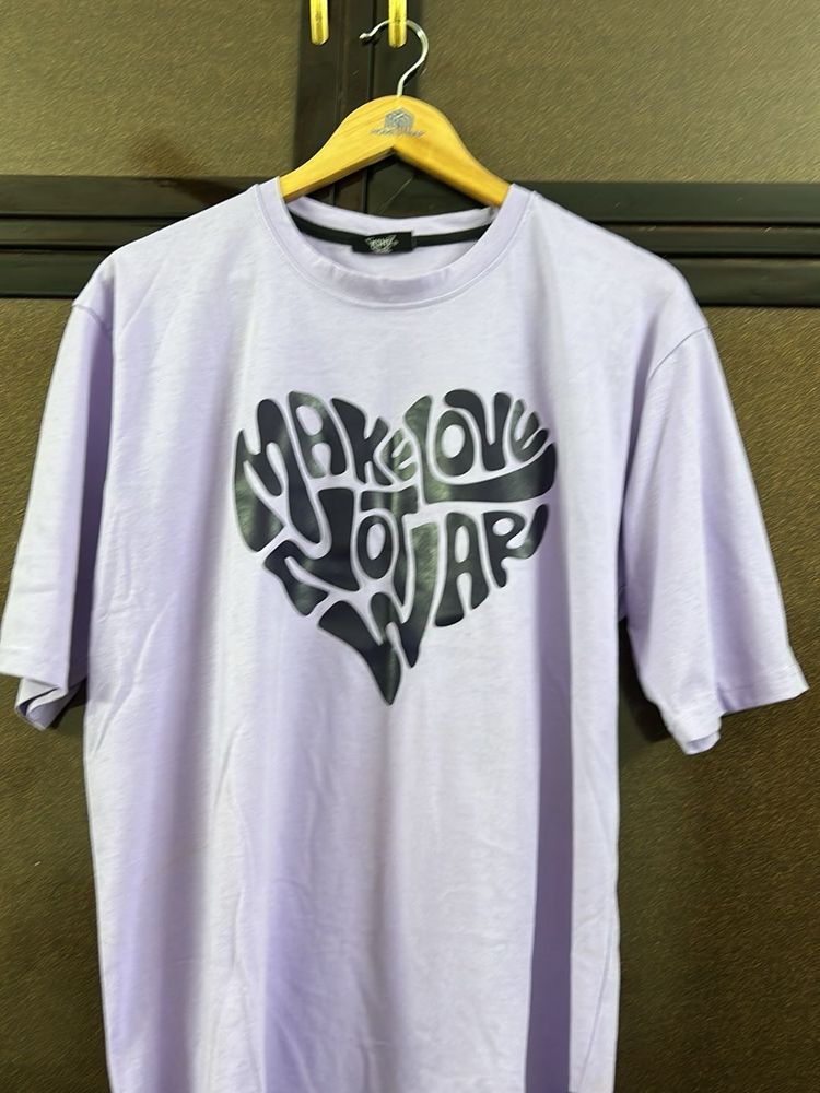 Make Love Not War Graphic Tee