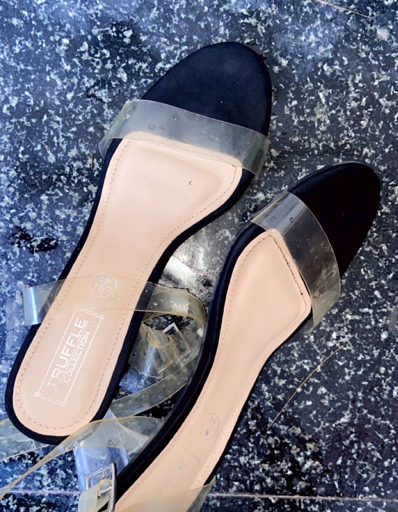 Forever 21 Stylish Black &amp; Clear Strap Sandals