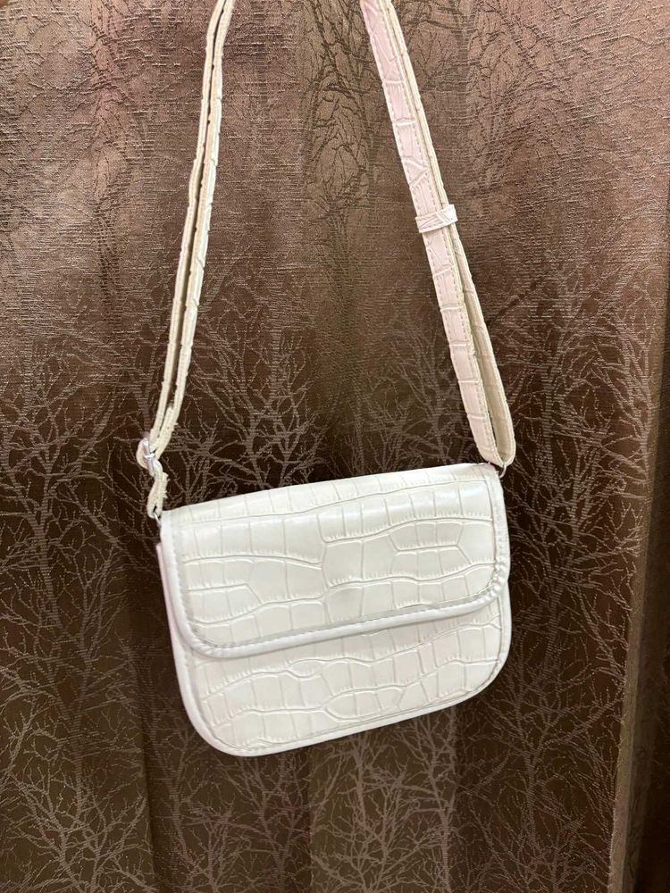 White Croc Embossed Shoulder Bag