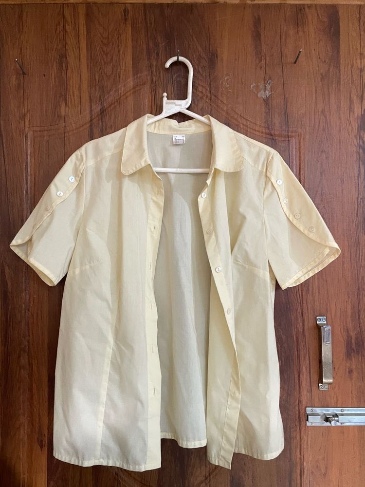 Pale Yellow Short Sleeve Shirt