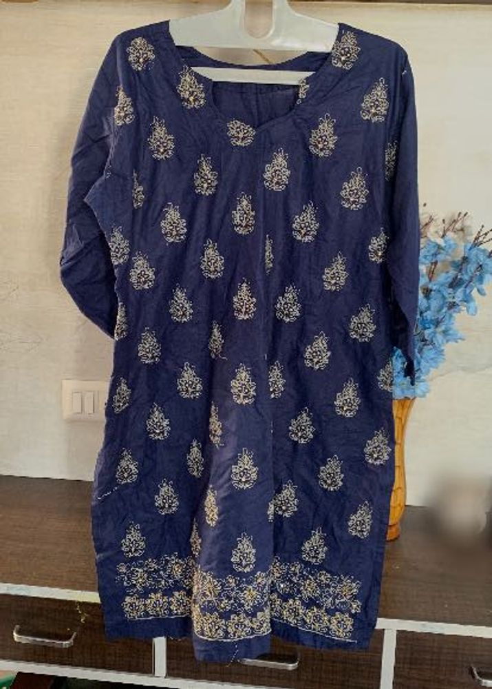 Blue Embroidered Kurta
