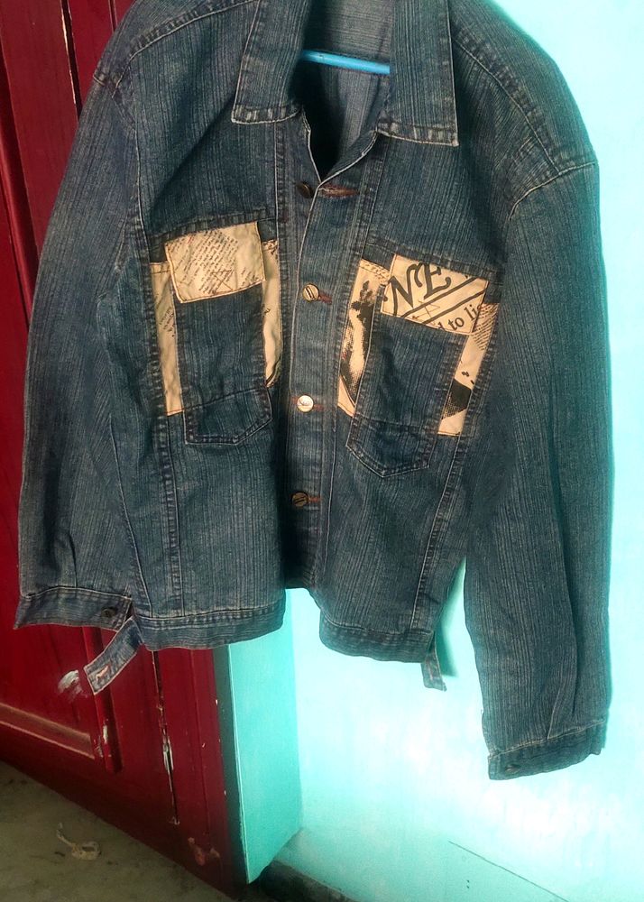 STUNNING UNISEX DENIM JACKET