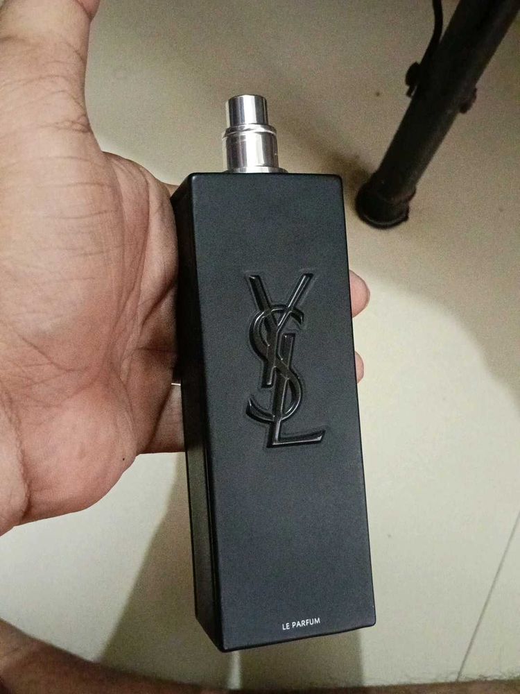 Yves Saint Laurent Le Parfum (EMPTY BOTTLE)